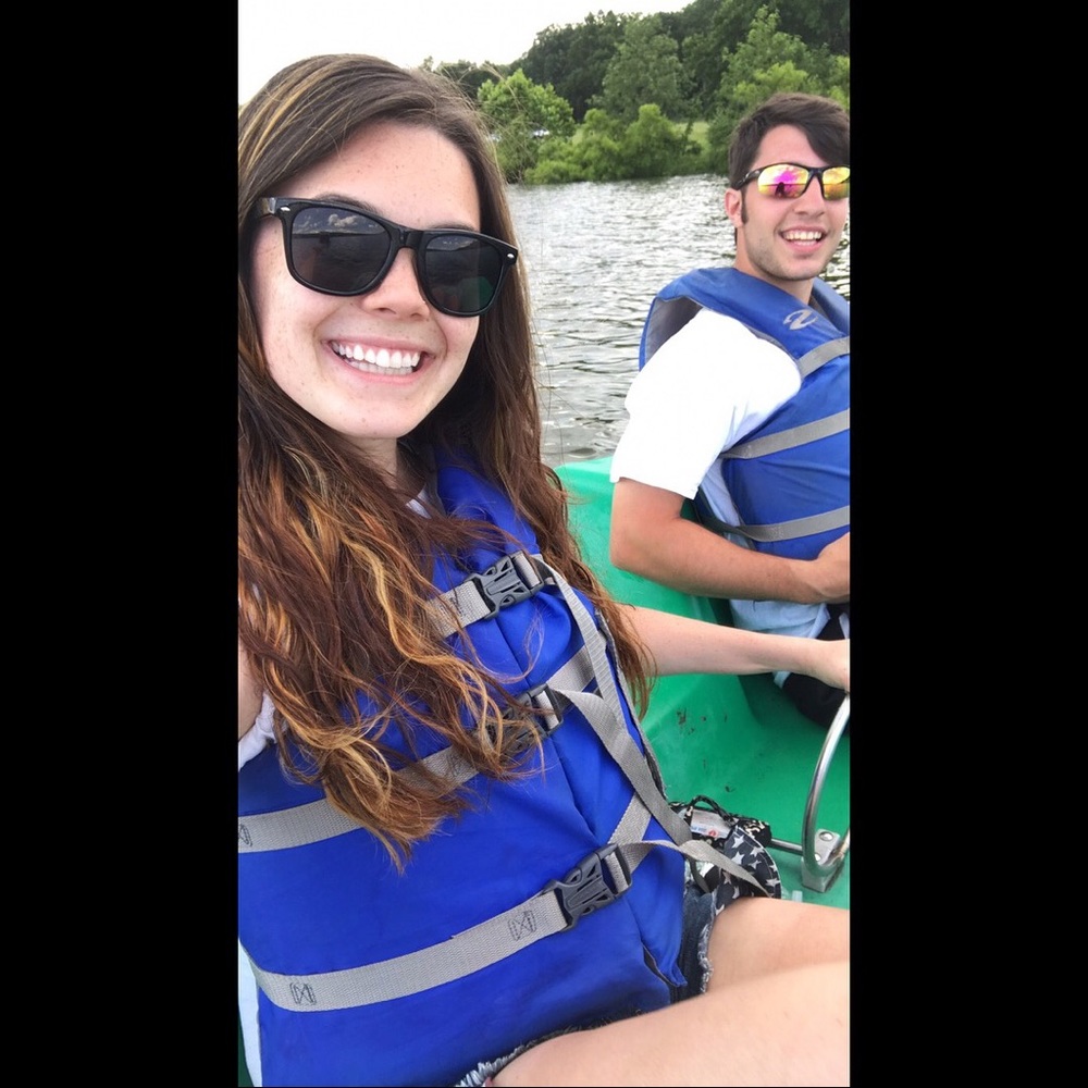 Meet the Posher, Riley - Picture 2 of 3